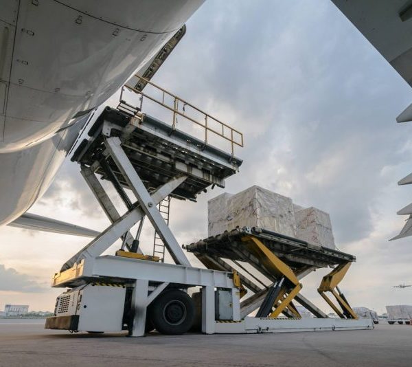 Air e1791354721202 600x534